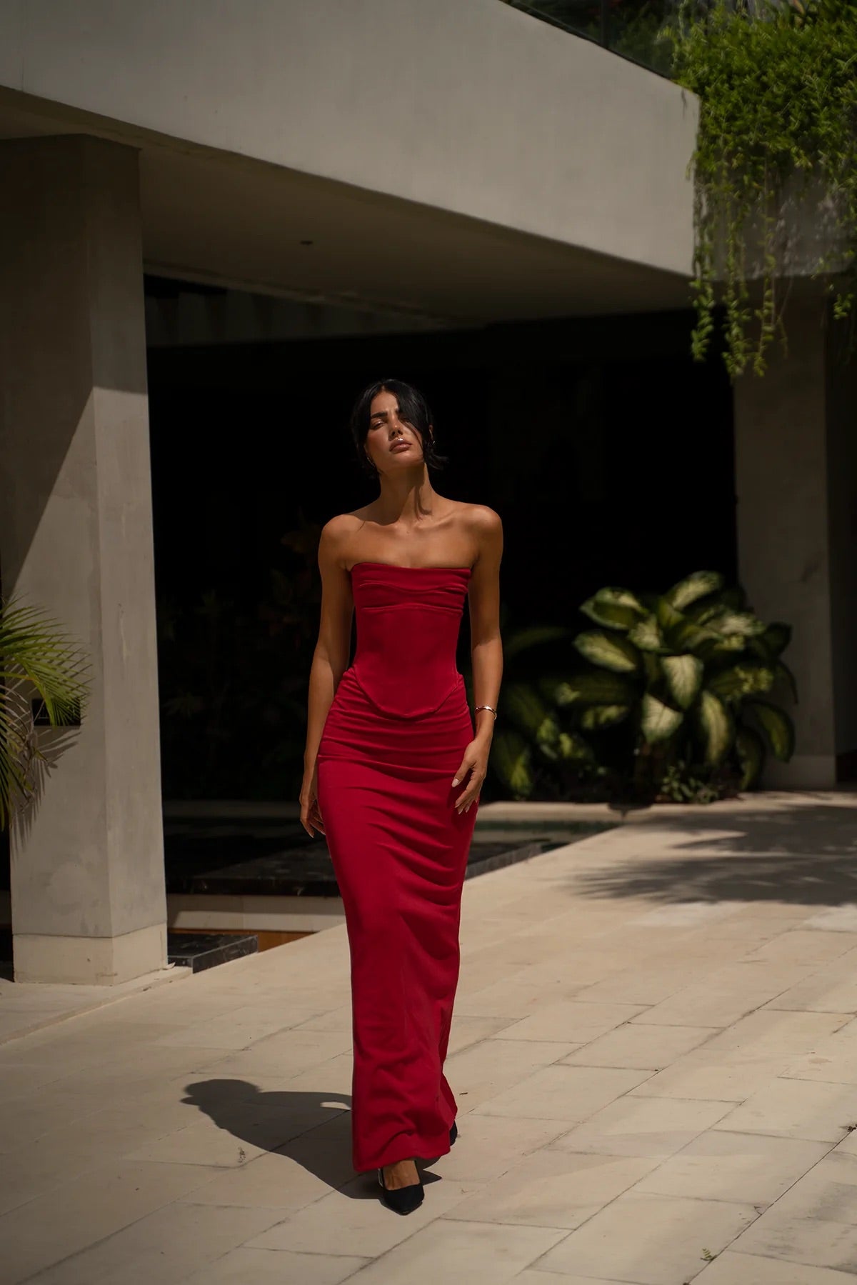 HNTR Louie Gown Wine
