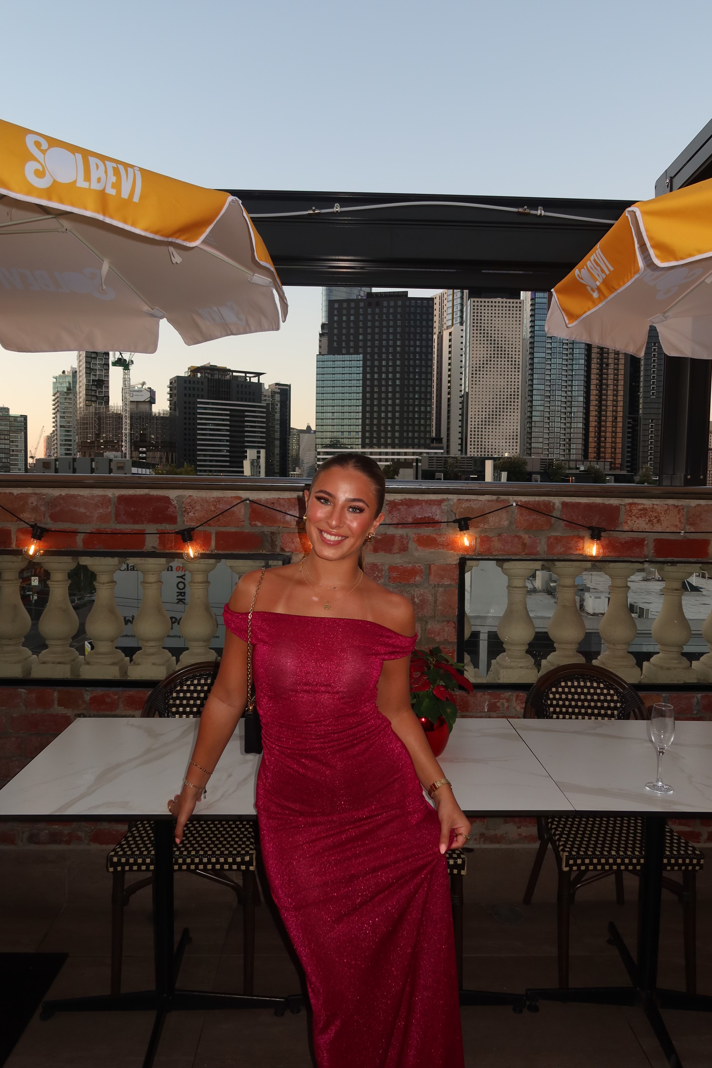 Dominique Healy Vera To The Floor