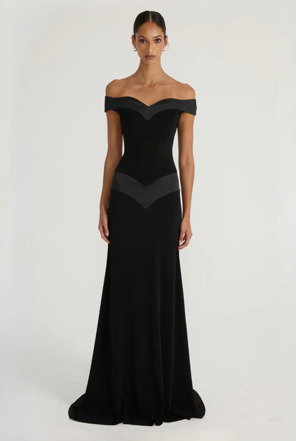 Ancegria Octavia Gown Black